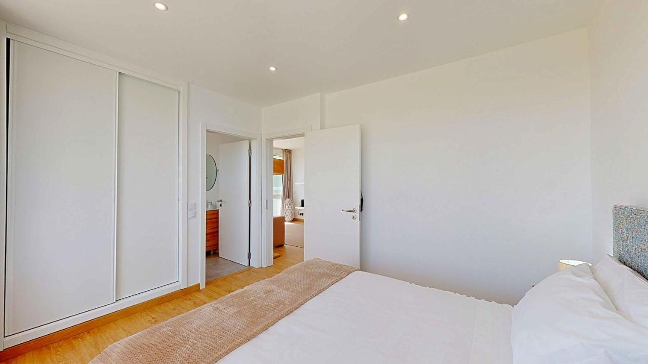 Apartamento Da Avo Te - Em Frente A Praia C Piscina ポルティマン エクステリア 写真